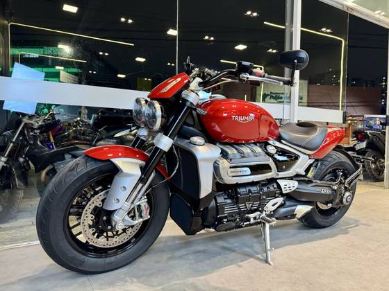 TRIUMPH ROCKET III R TRIUMPH ROCKET III R